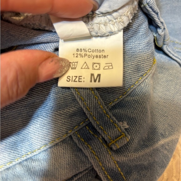 Mom Jeans Ripped High Waist SHEIN Size Medium. Waist 29-30 Inches. - Picture 15 of 16